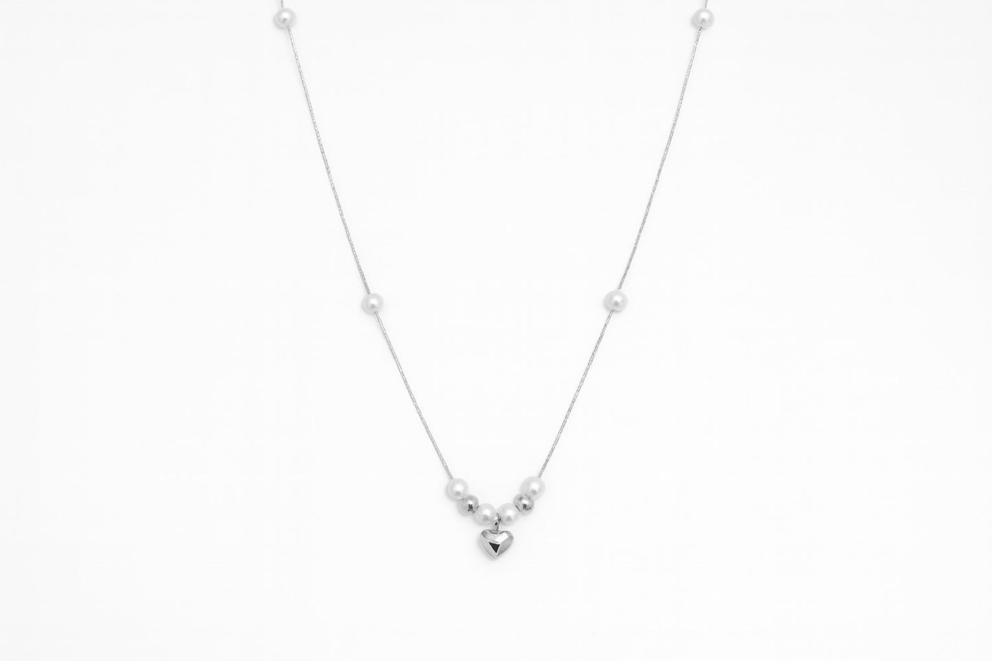 COLLANA PERLE CUORICINO