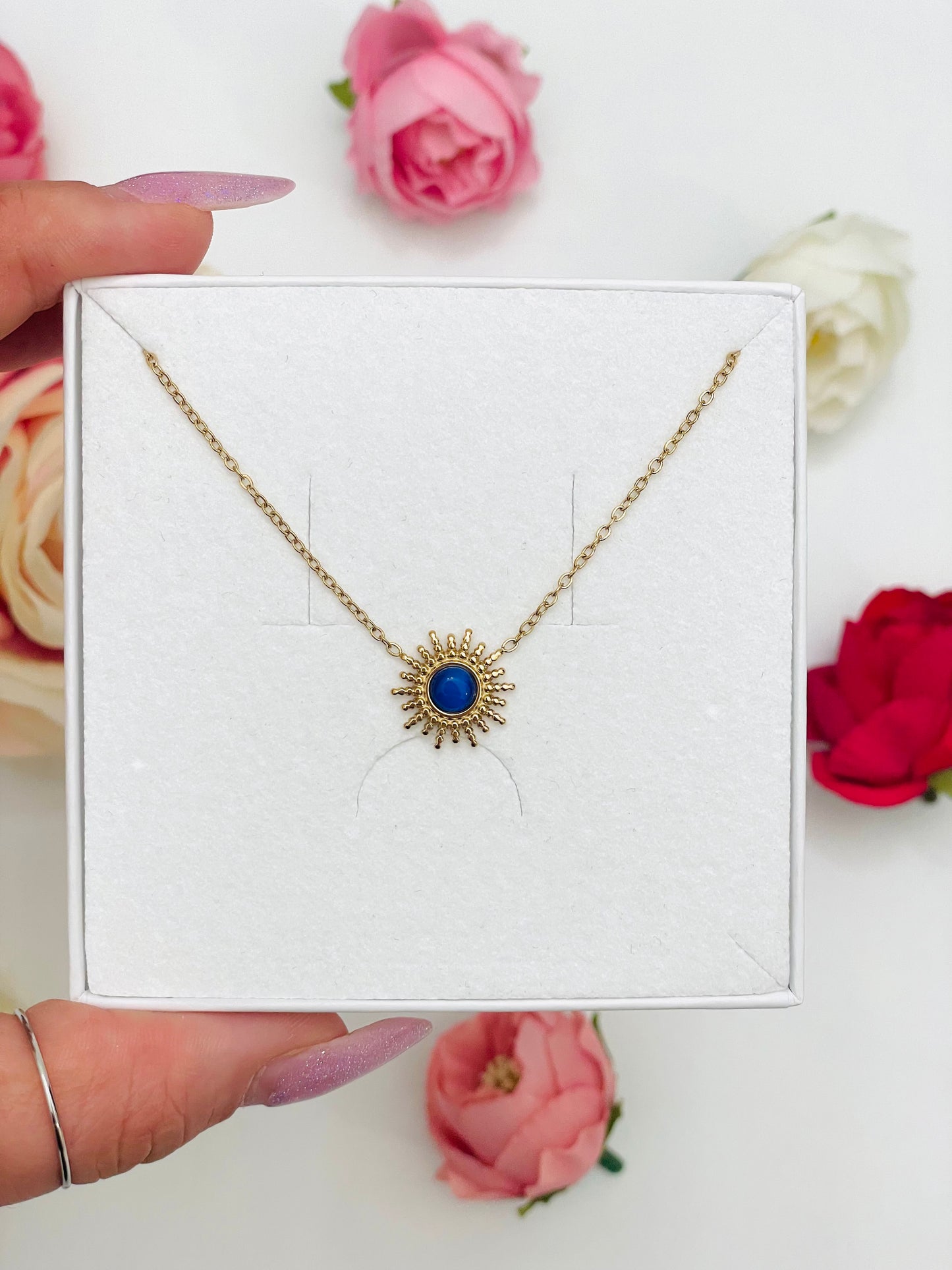 SUN NECKLACE