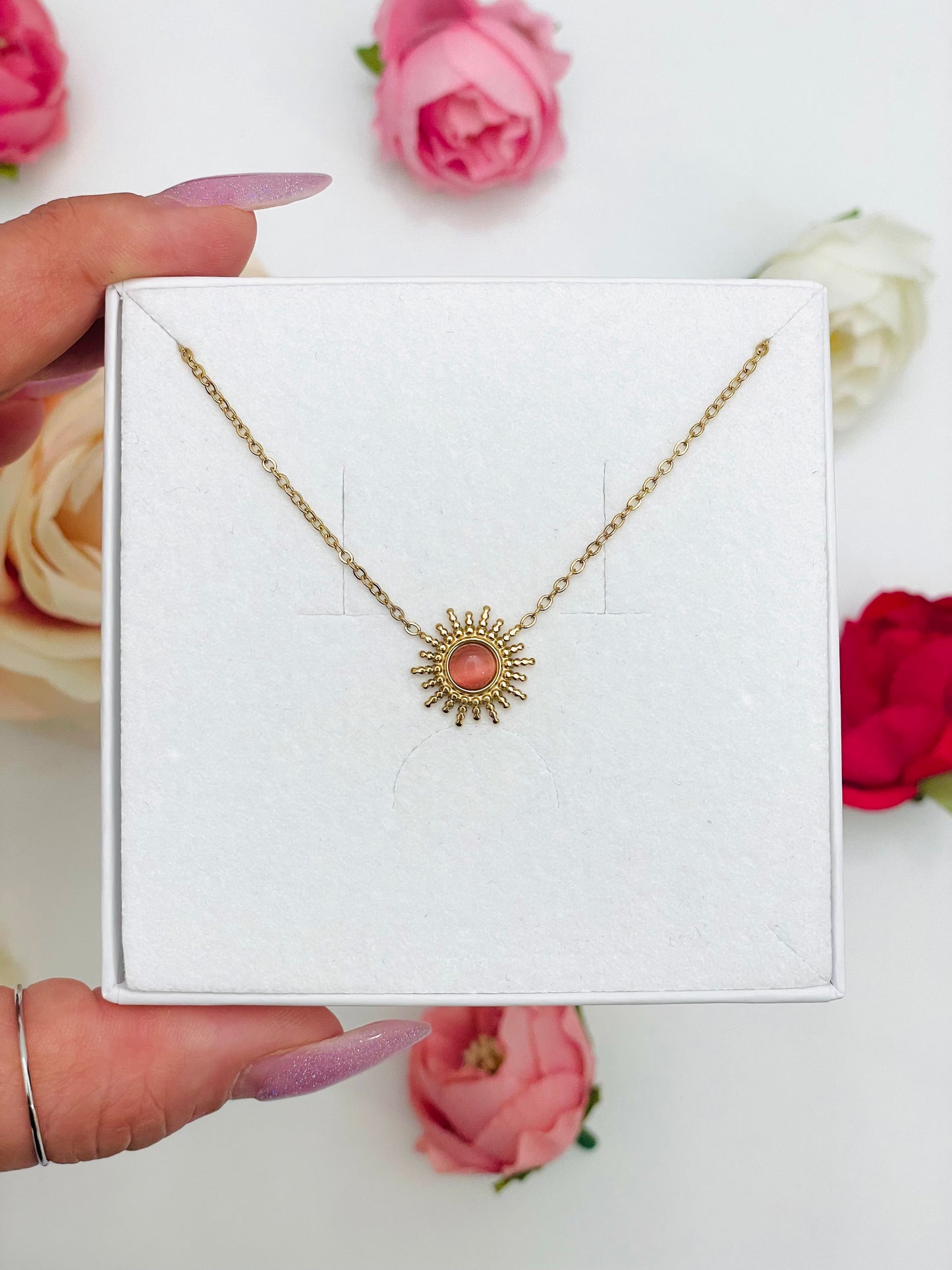 SUN NECKLACE