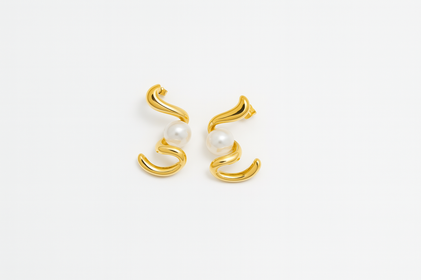 ORECCHINI FLUID PERLA