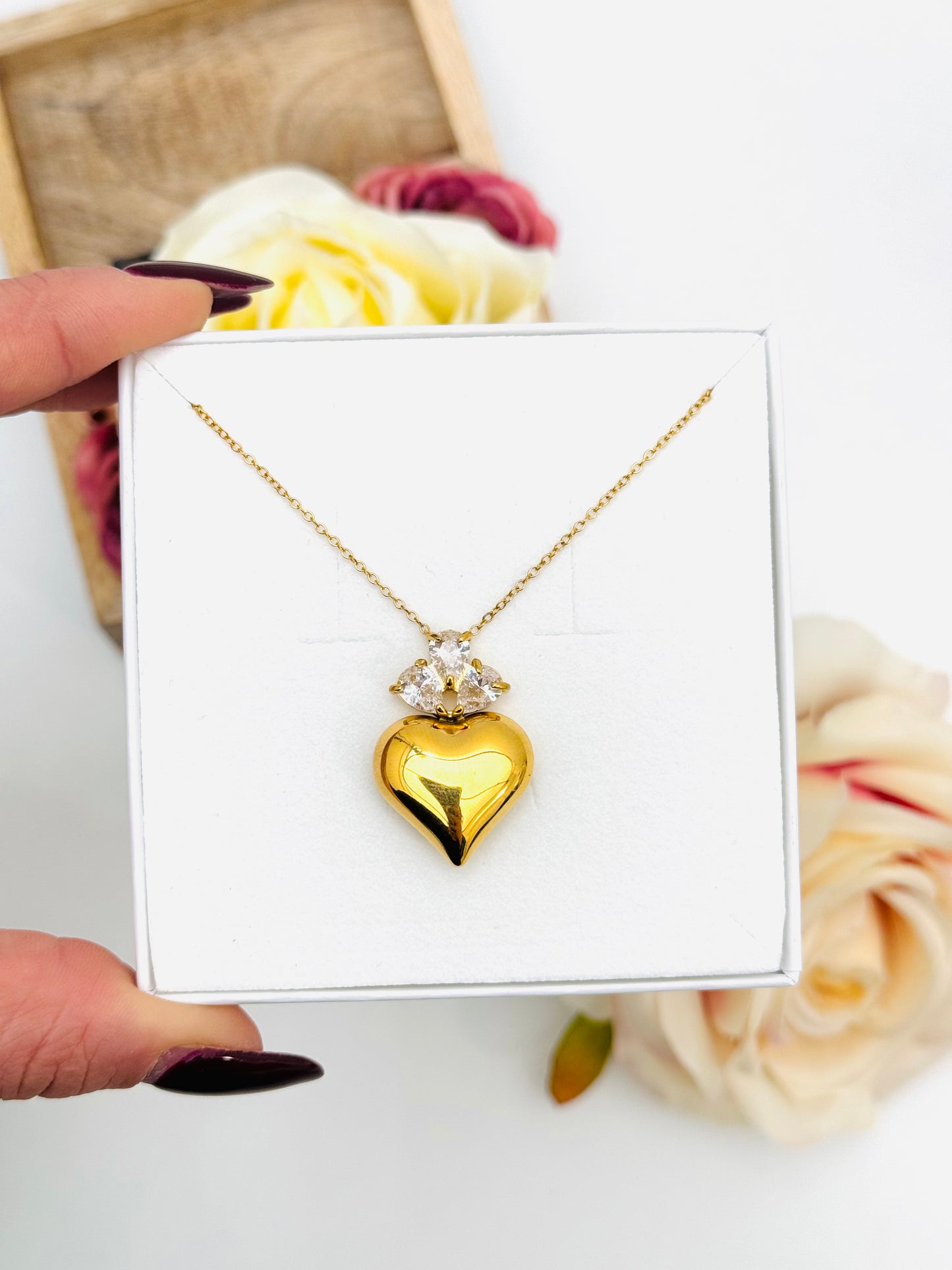 BIG HEART NECKLACE