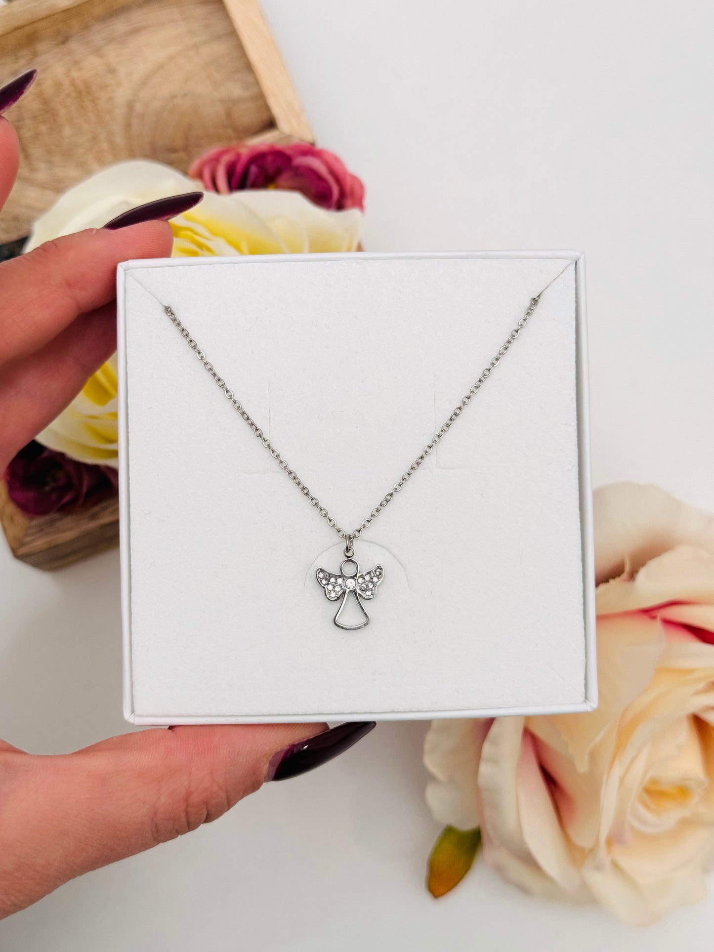 LITTLE ANGEL NECKLACE