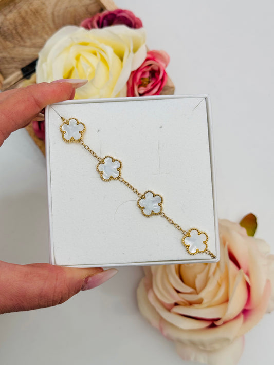 MOTHER OF PEARL FLOWER BRACELET