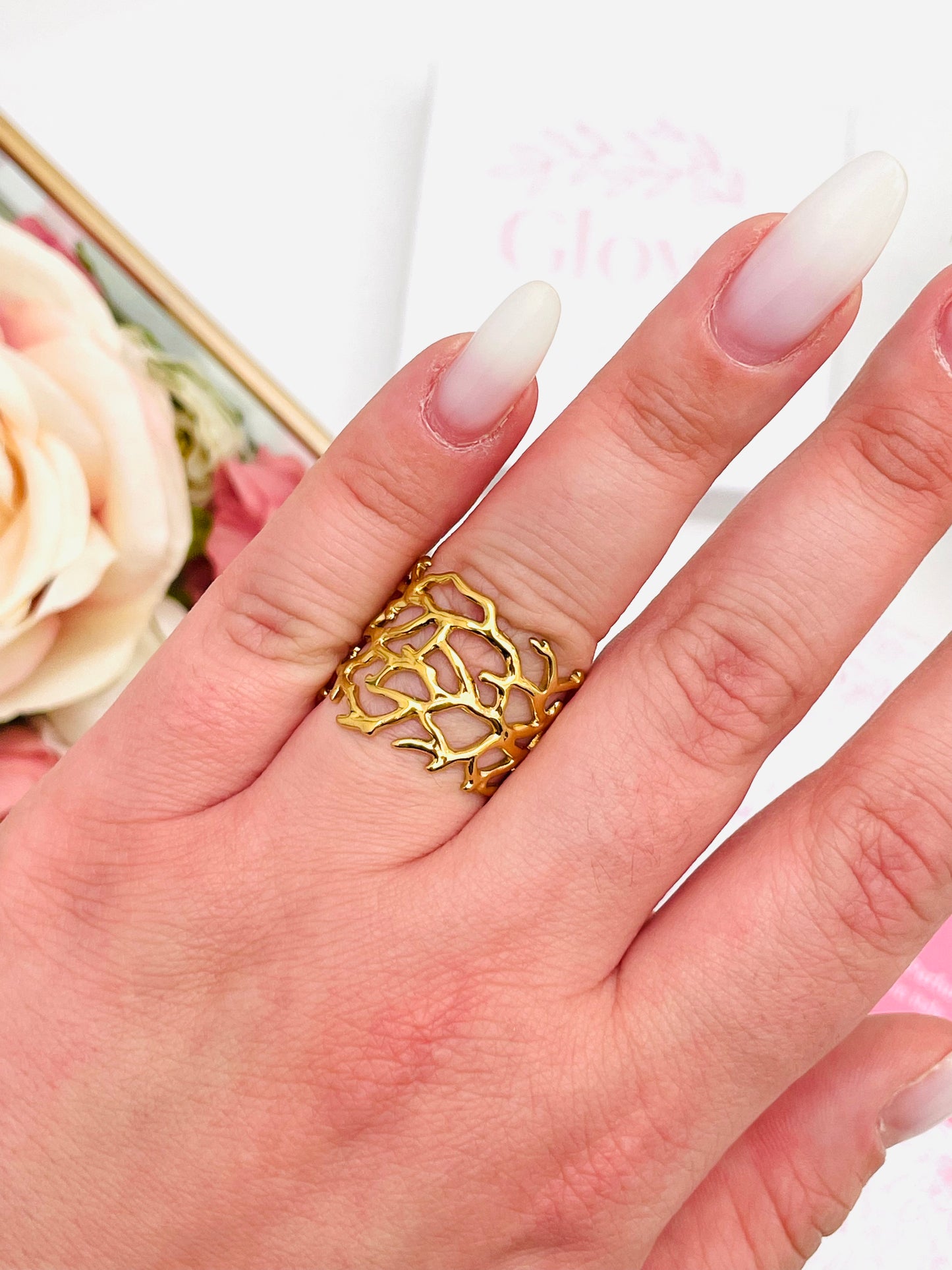 CORAL RING