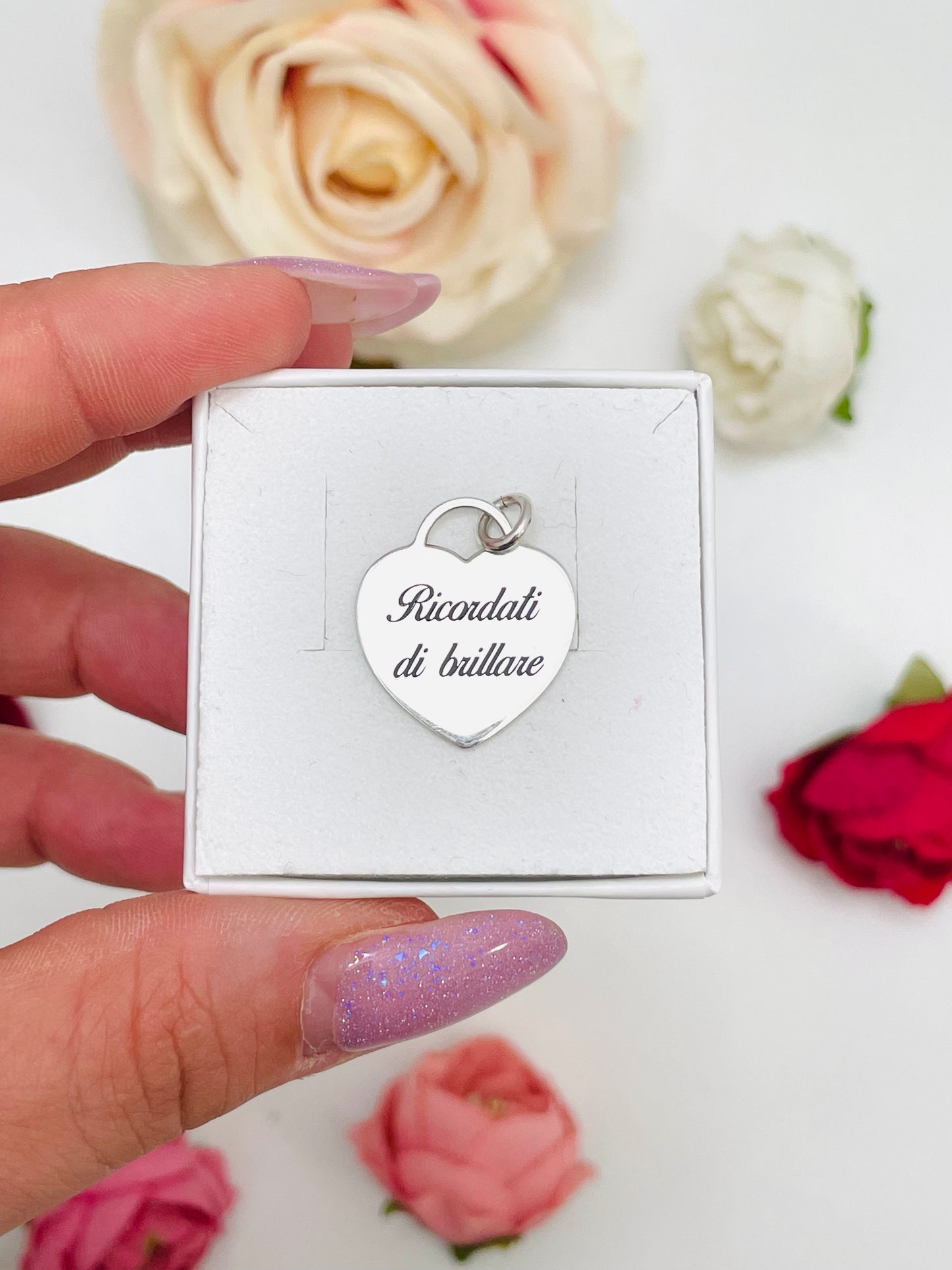 ENGRAVED HEART PENDANT