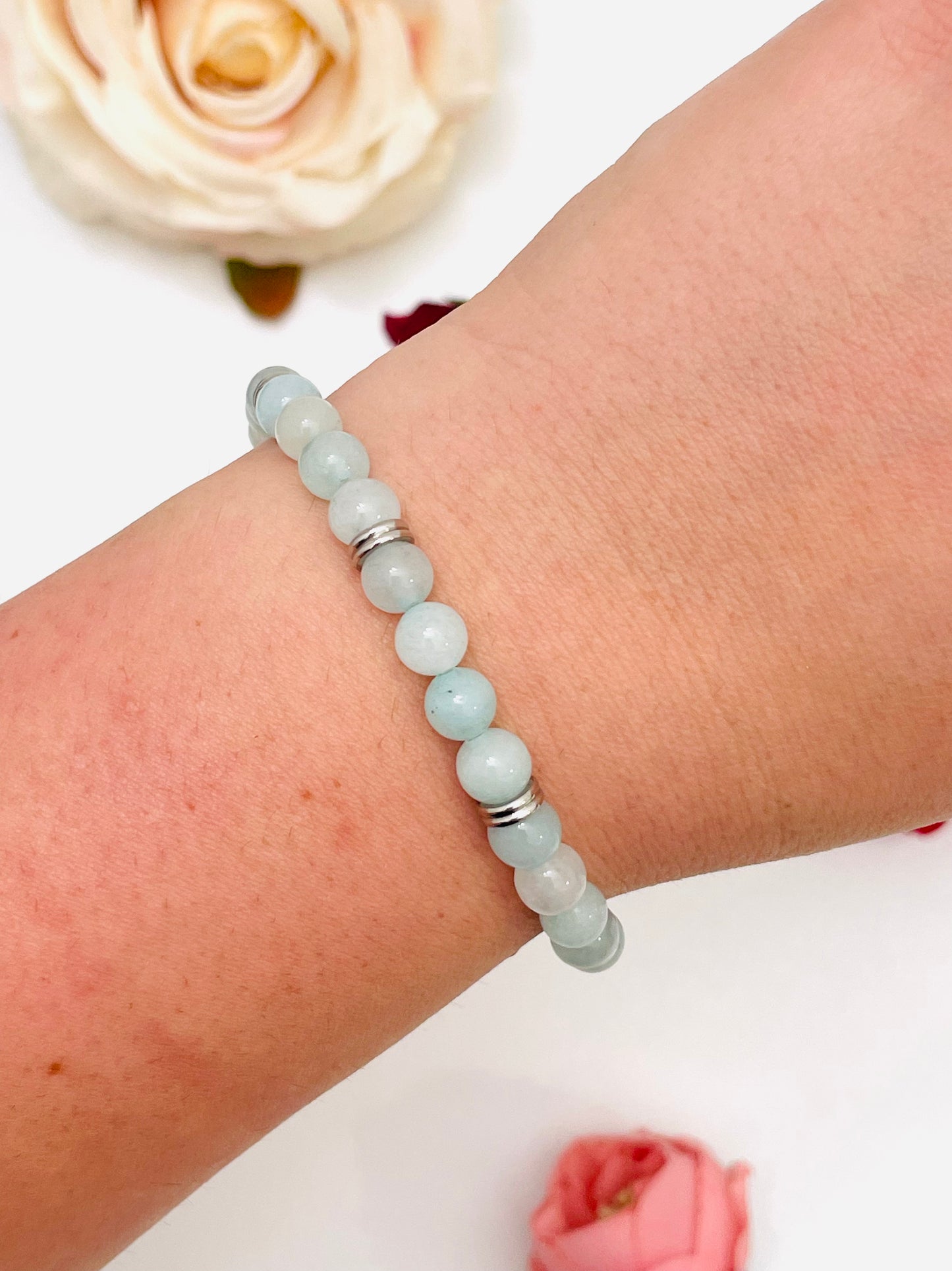 ELASTIC BRACELET WITH HARD STONES