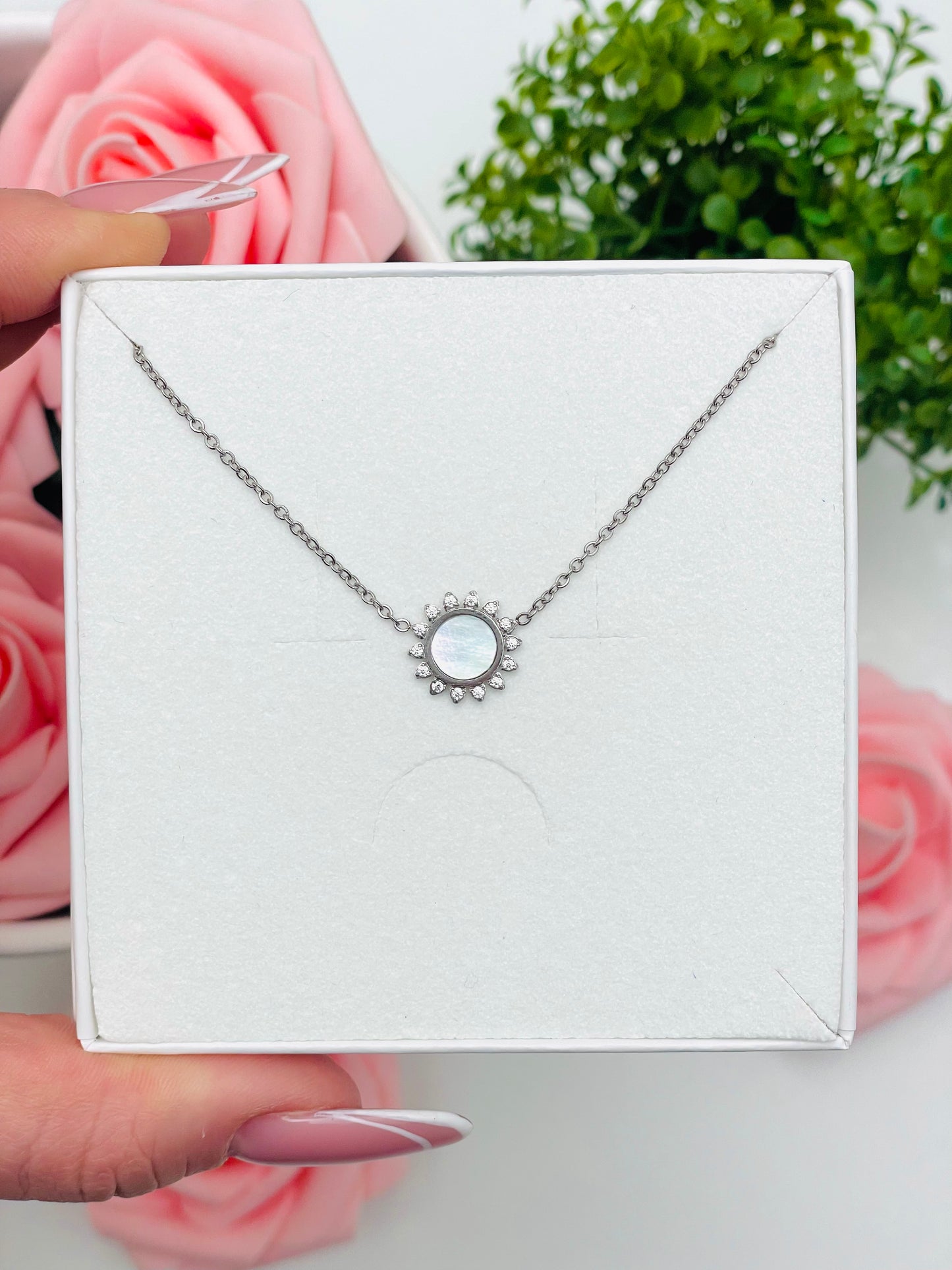 SUN ZIRCONIA NECKLACE