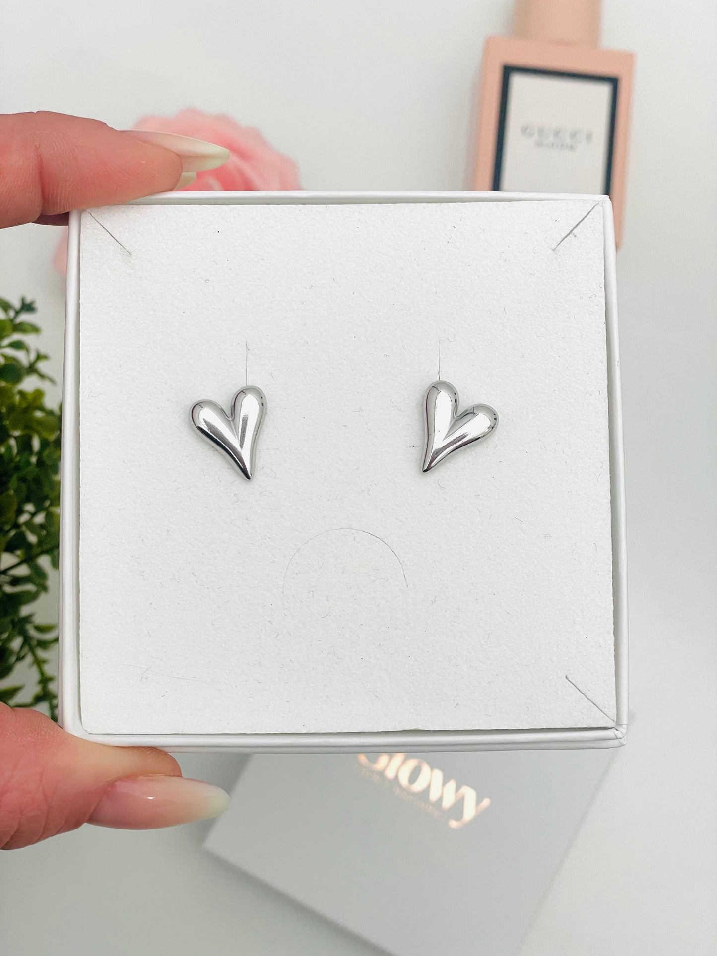 EXTENDED HEART EARRINGS