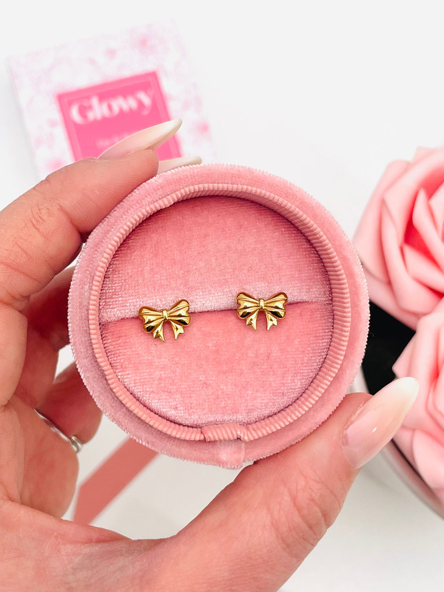 BOW EARRINGS