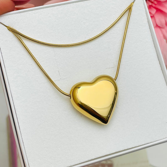 BIG HEART NECKLACE