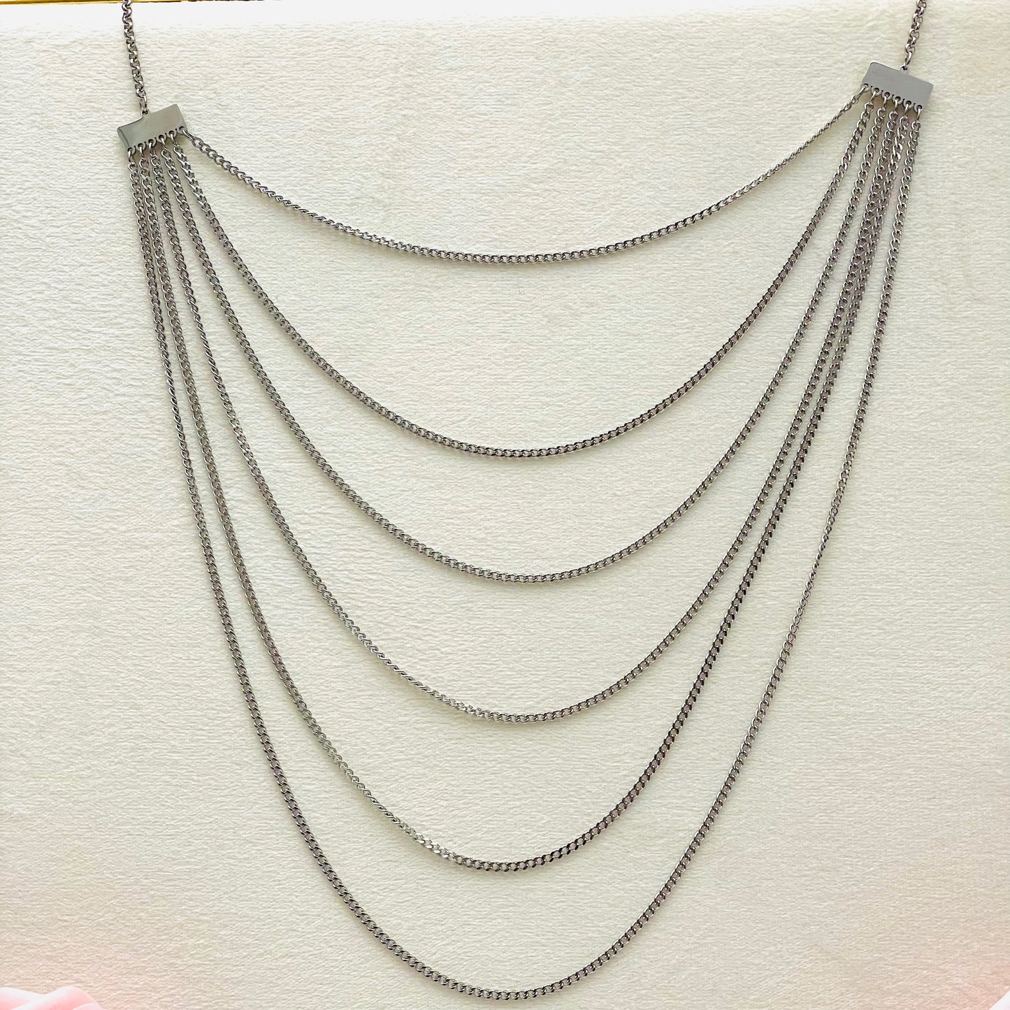 WATERFALL NECKLACE